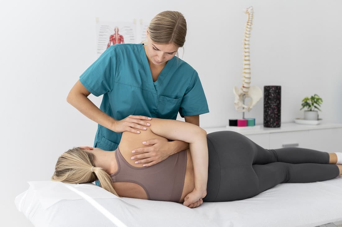 Chiropractor Spine Adjustment |Chiropractor for spinal adjustment